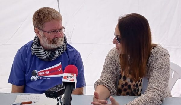 FIESTA PCE22. Entrevista a Lucía Sócam, cantautora, escritora y activista memorialista